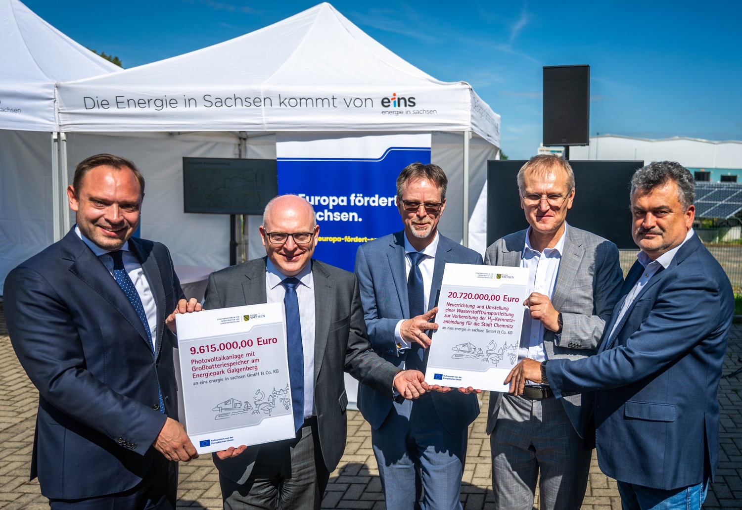 Die Übergabe der Fördermittel aus dem Just-Transition-Fund der EU erfolgte im Juni 2026.